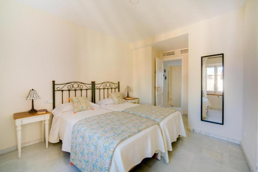 San Pablo Premium Suites Севилья Экстерьер фото