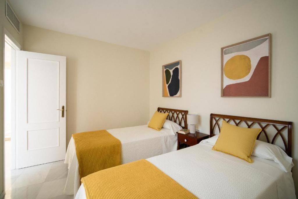 San Pablo Premium Suites Севилья Экстерьер фото